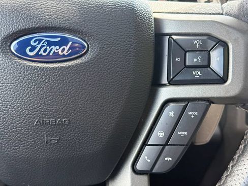 Used 2019 Ford F150 Raptor w/ Equipment Group 802A Luxury AWD/4WD image 33