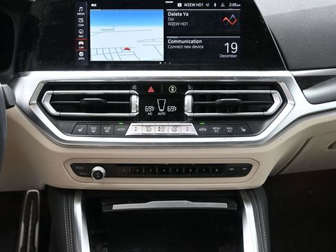 Used 2021 BMW 430i Convertible w/ Executive Package image 20