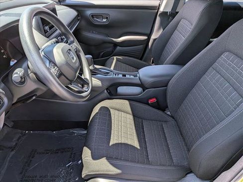 Certified 2024 Honda HR-V LX image 16