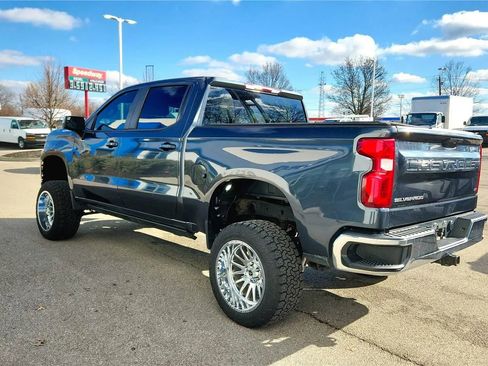 Used 2021 Chevrolet Silverado 1500 LT image 5