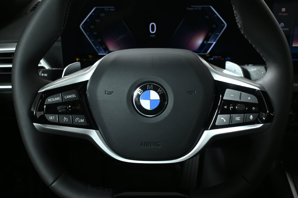 Used 2026 BMW 330i xDrive Sedan w/ Premium Package AWD/4WD image 19
