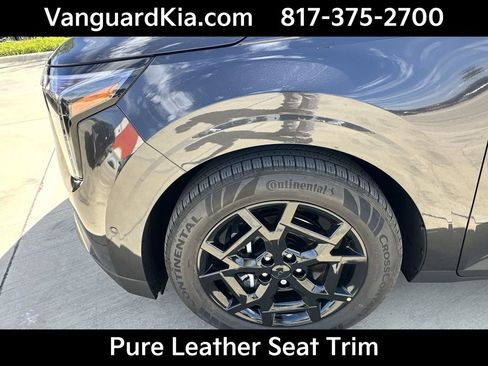 Certified 2026 Kia Carnival SX Prestige FWD image 22