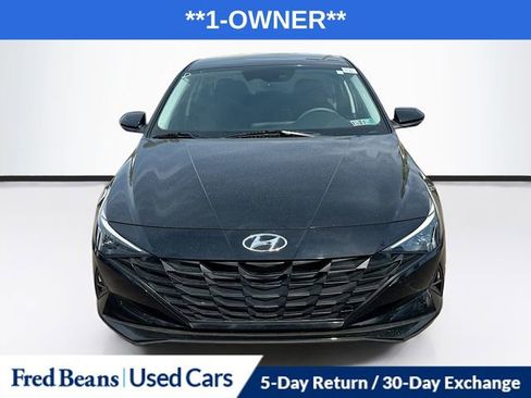 Used 2023 Hyundai Elantra SEL FWD image 2