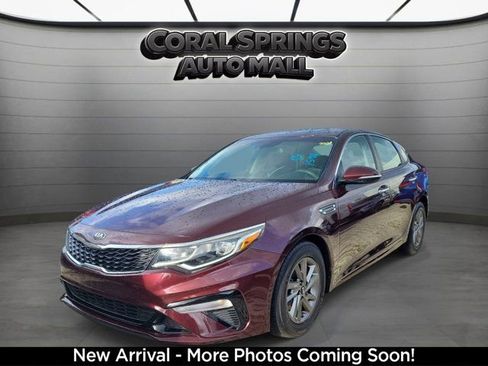 Used 2019 Kia Optima LX image 1