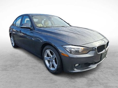 Used 2014 BMW 328i xDrive Sedan image 3