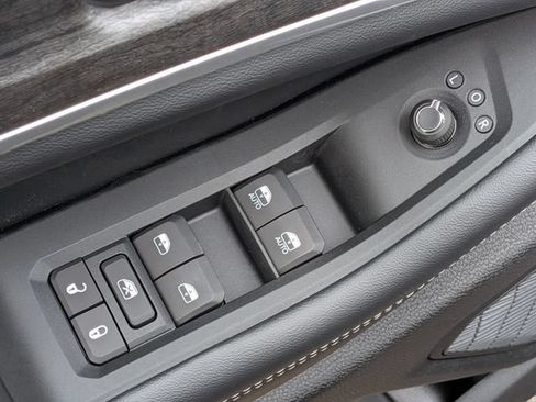 New 2026 Jeep Grand Cherokee Limited AWD/4WD image 23