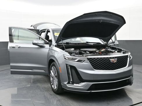 Used 2023 Cadillac XT6 Premium Luxury FWD image 55