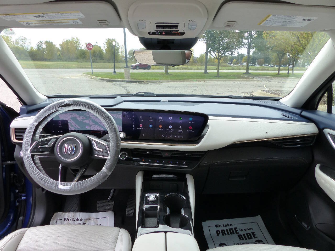 Used 2025 Buick Envision Avenir AWD/4WD image 46