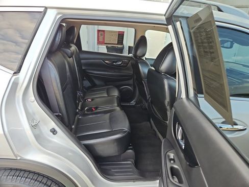 Used 2018 Nissan Rogue SL AWD/4WD image 21
