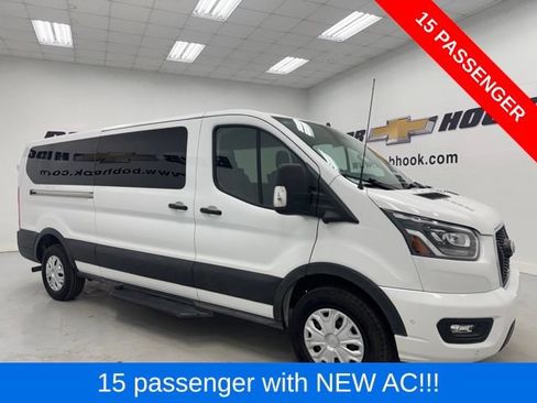 Used 2023 Ford Transit 350 XLT RWD image 3