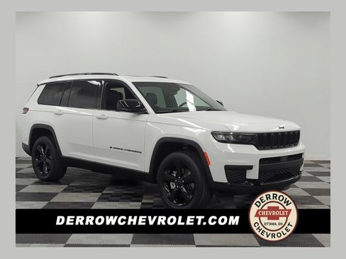 Used 2022 Jeep Grand Cherokee L Laredo AWD/4WD image 1