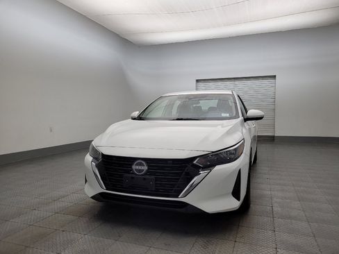 Used 2024 Nissan Sentra SV image 15