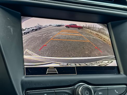 Used 2023 Chevrolet TrailBlazer LT image 19