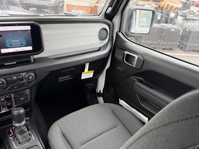New 2026 Jeep Gladiator Sport AWD/4WD image 33