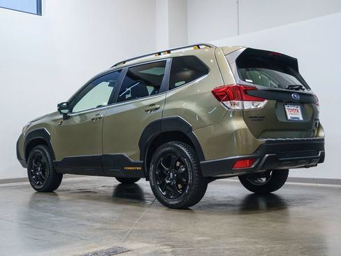 Used 2025 Subaru Forester Wilderness AWD/4WD image 7