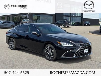 Used 2025 Lexus ES 300h w/ Premium Package