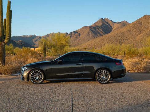 Used 2022 Mercedes-Benz E 450 Coupe image 4
