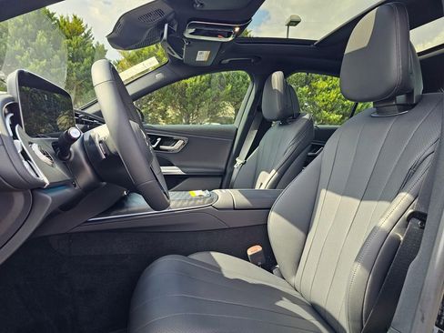 New 2026 Mercedes-Benz E 450 4MATIC Sedan image 14
