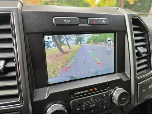 Used 2019 Ford F150 XLT w/ Equipment Group 302A Luxury image 34