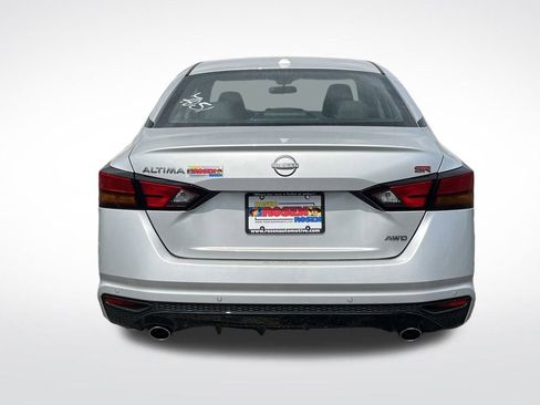 New 2025 Nissan Altima 2.5 SR w/ SR Premium Package image 4
