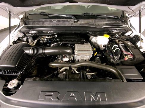 Used 2024 RAM 1500 Lone Star AWD/4WD image 10