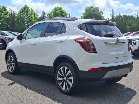 Used 2022 Buick Encore Preferred w/ Safety Package image 4