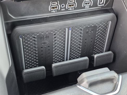 New 2026 RAM 1500 Laramie w/ Night Edition image 18