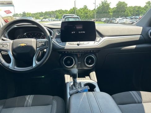 Used 2024 Chevrolet Blazer LT w/ Convenience Package AWD/4WD image 6
