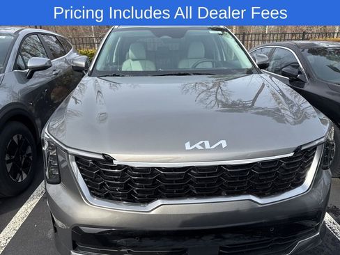 New 2026 Kia Sorento EX FWD image 2