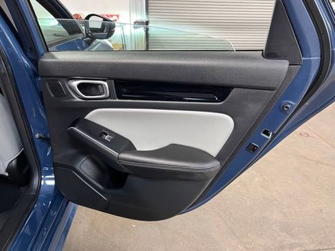 Used 2025 Honda Civic Sport image 15
