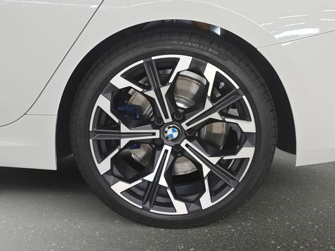 New 2026 BMW 330i 330i w/ M Sport Package image 19