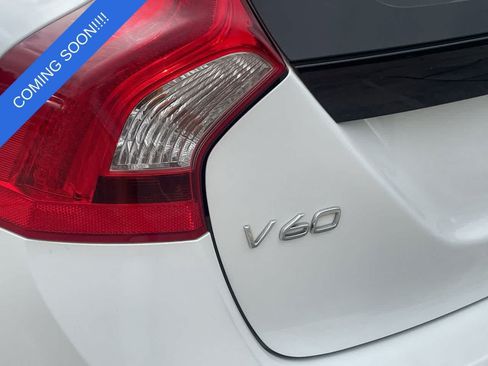 Used 2016 Volvo V60 T5 Premier AWD/4WD image 37