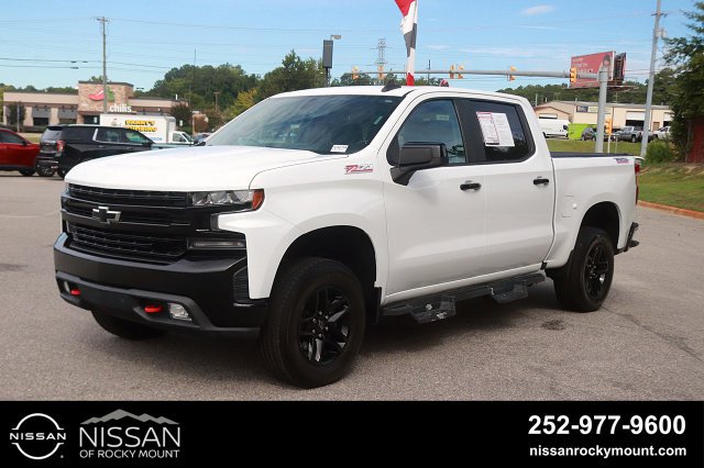 Used 2020 Chevrolet Silverado 1500 LT Trail Boss w/ Bed Protection Package AWD/4WD image 3
