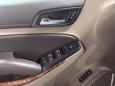 Used 2020 Chevrolet Tahoe Premier AWD/4WD image 20