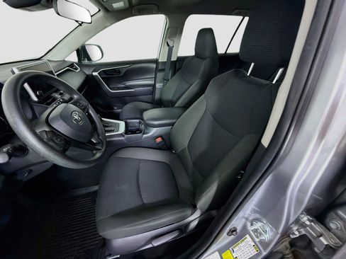 Used 2025 Toyota RAV4 LE FWD image 13