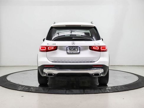 Used 2022 Mercedes-Benz GLB 250 4MATIC image 3