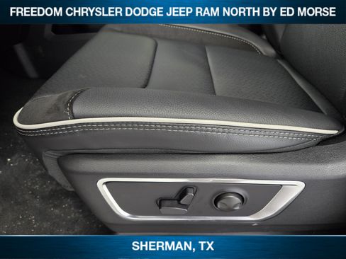 New 2026 RAM 1500 Laramie w/ Night Edition image 18