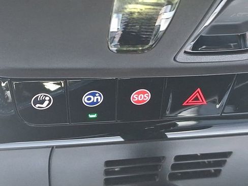 Used 2025 Cadillac Optiq Sport 2 AWD/4WD image 14