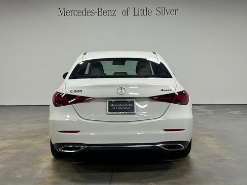 Used 2023 Mercedes-Benz C 300 4MATIC Sedan image 4