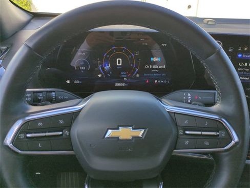 Certified 2025 Chevrolet Equinox LT image 30