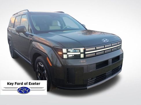 Used 2024 Hyundai Santa Fe SEL image 4