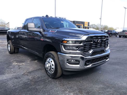 New 2026 RAM 3500 Tradesman image 7