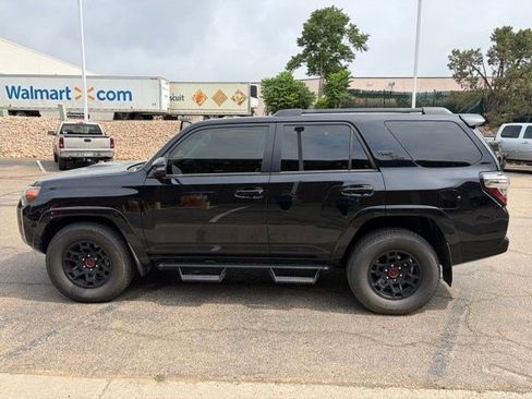 Used 2023 Toyota 4Runner TRD Off-Road Premium w/ Off Road Premium Plus Package AWD/4WD image 2