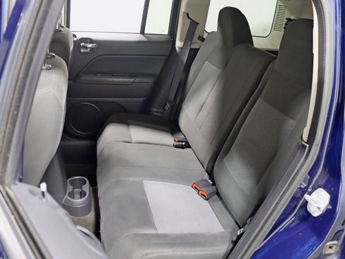 Used 2015 Jeep Patriot Sport w/ Power Value Group image 21