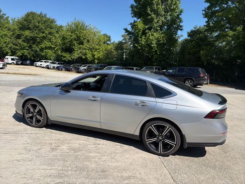 Certified 2025 Honda Accord Sport image 8