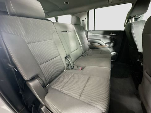 Used 2019 Chevrolet Suburban LS image 28