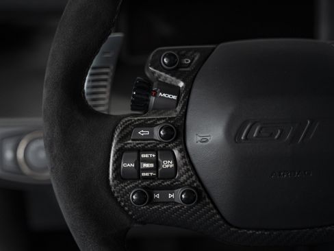 Used 2019 Ford GT RWD image 41