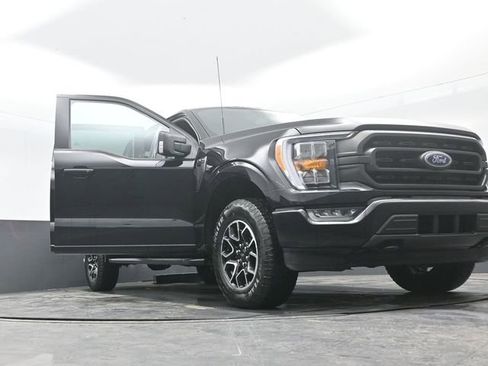 Used 2022 Ford F150 XLT w/ Equipment Group 302A High image 23