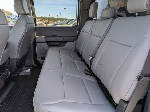 New 2026 Ford F550 2WD Crew Cab Super Duty image 9