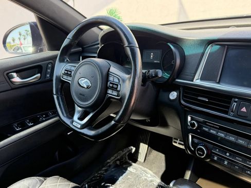 Used 2017 Kia Optima SX FWD image 19